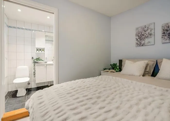 Apartment Flat In House With Outstanding Roof Terrace