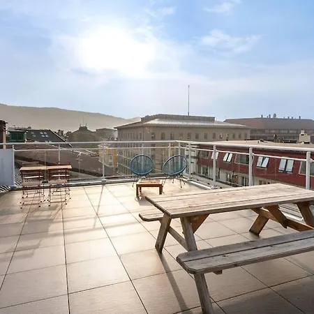 Apartment Flat In House With Outstanding Roof Terrace