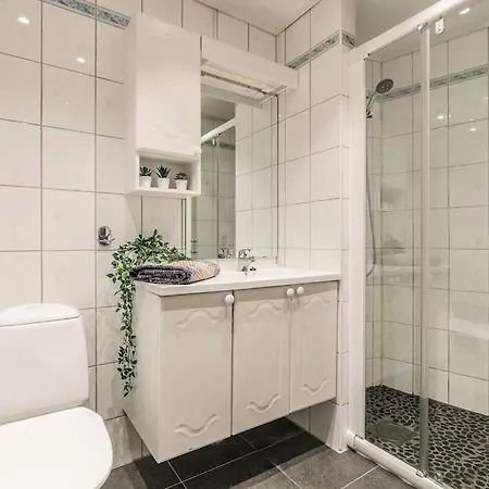 Apartment Flat In House With Outstanding Roof Terrace