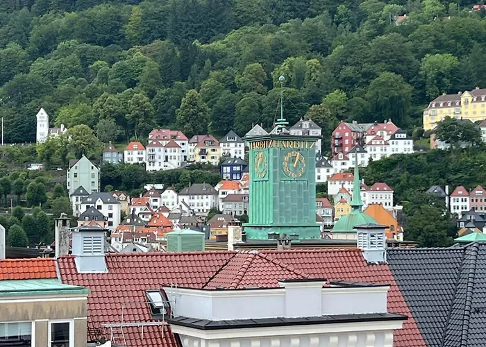 Flat In House With Outstanding Roof Terrace Lägenhet Bergen
